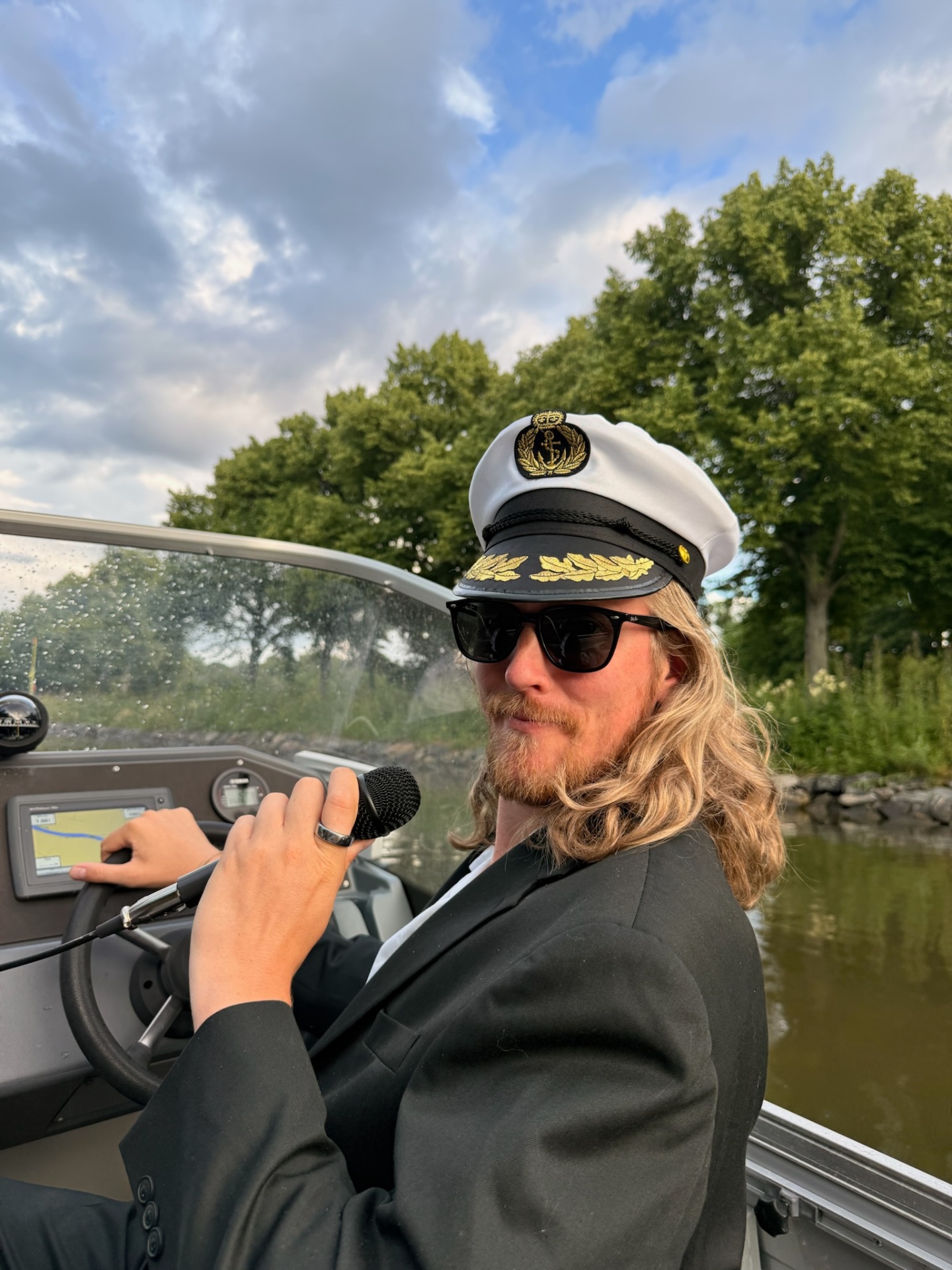 Captain with microphone guiding the tour